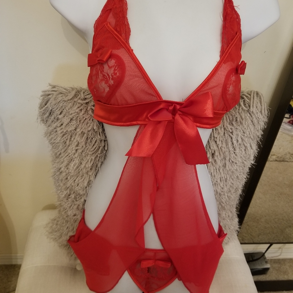 Pretty in Red Lingerie set